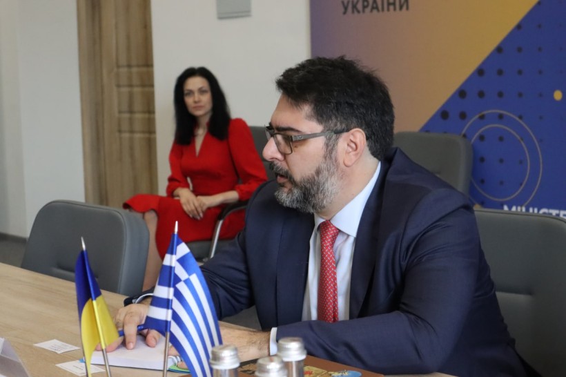Міністр освіти і науки та Тимчасово повірений у справах Греції в Україні обговорили виклики в освіті внаслідок військової агресії рф