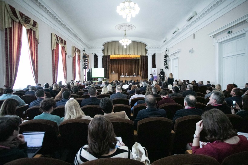 Лілія Гриневич: З 2020 року всі іноземні студенти після 1 курсу будуть здавати ЗНО з мови навчання, 2019-го – пілот