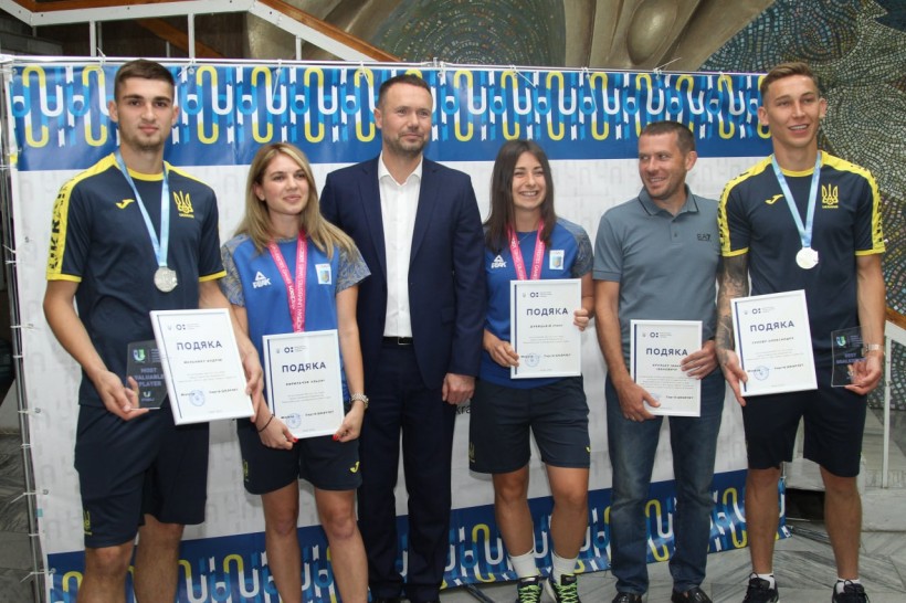 Сергій Шкарлет привітав студентів, які стали переможцями і призерами Європейських університетських ігор та Чемпіонату світу з футзалу