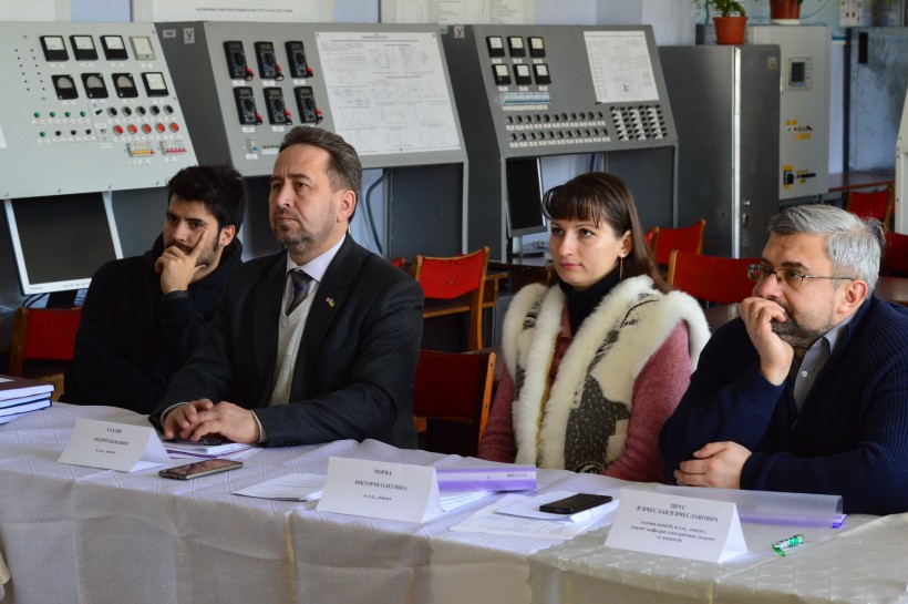 У КрНУ завершили українсько-французький проект з відновлювальної енергетики