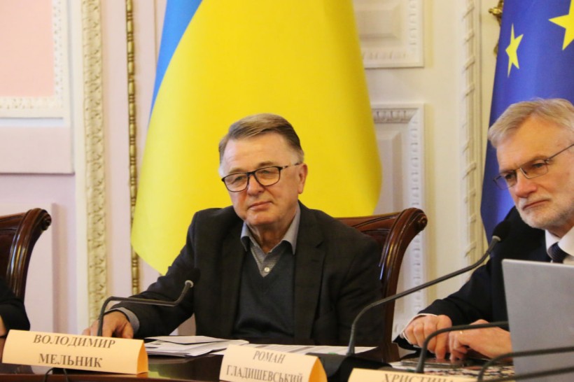 Визначено переможців Конкурсу юних дослідників «Кристали» імені Євгена Гладишевського
