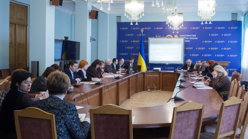 МОН врахувало рекомендації Венеційської комісії щодо мови навчання у приватних школах – почалися очні консультації з національними громадами