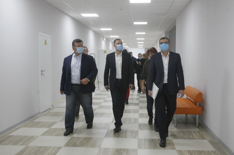Сергій Шкарлет відвідав у Києві реконструйовану гімназію № 315