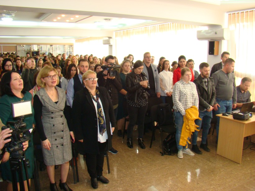 Чому важливо переходити на відновлювані джерела енергії - в ІДГУ провели форум “Нова енергія”
