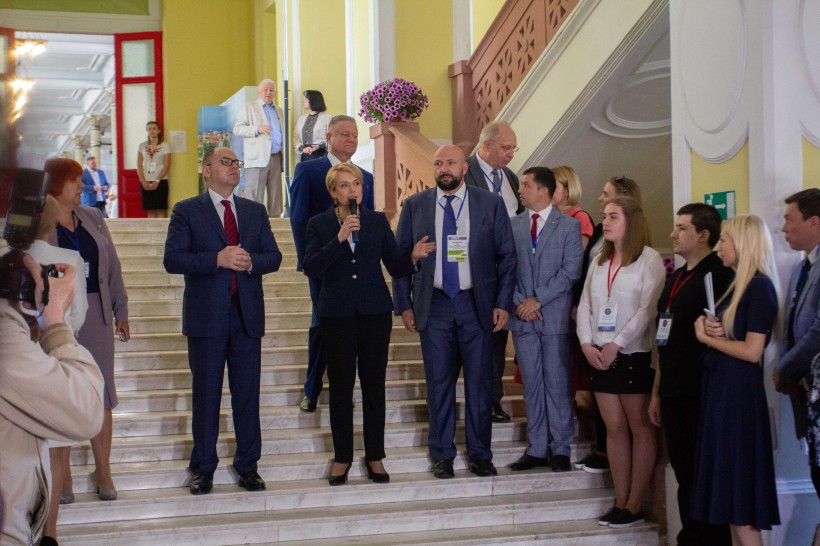 Лілія Гриневич: Ми дали майже мільярд на новий освітній простір для 1-х класів, але на місця кошти віддали лише 3 області, маємо пришвидшити цей процес