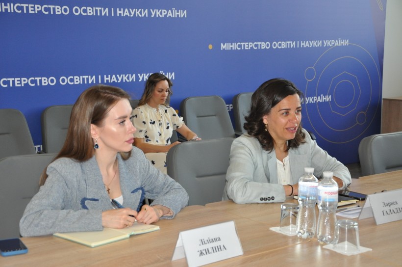 Міністр освіти і науки Оксен Лісовий провів зустріч із Надзвичайним і Повноважним Послом Канади в Україні пані Ларисою Ґаладзою