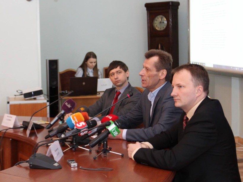 Громадськості презентовано додаткові навчально-методичні матеріали «Революція Гідності та агресія Росії проти України»