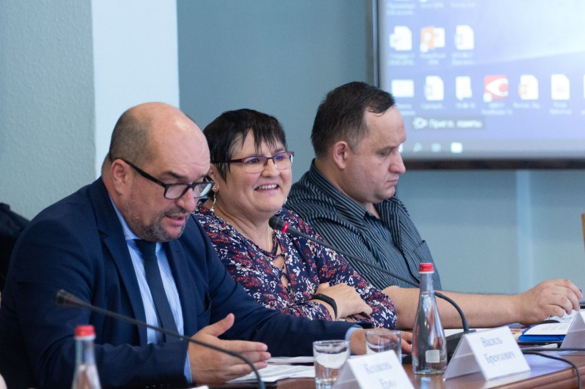 МОН та угорська громада продовжать консультації щодо імплементації мовної статті Закону «Про освіту»