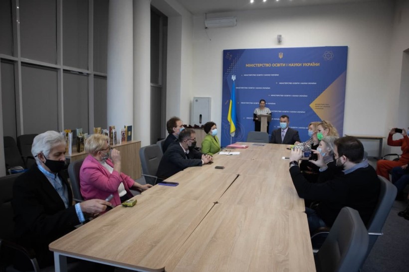 Мистецтво для духовного розвитку та національно-патріотичного виховання – у МОН вперше відбувся освітньо-мистецький діалог