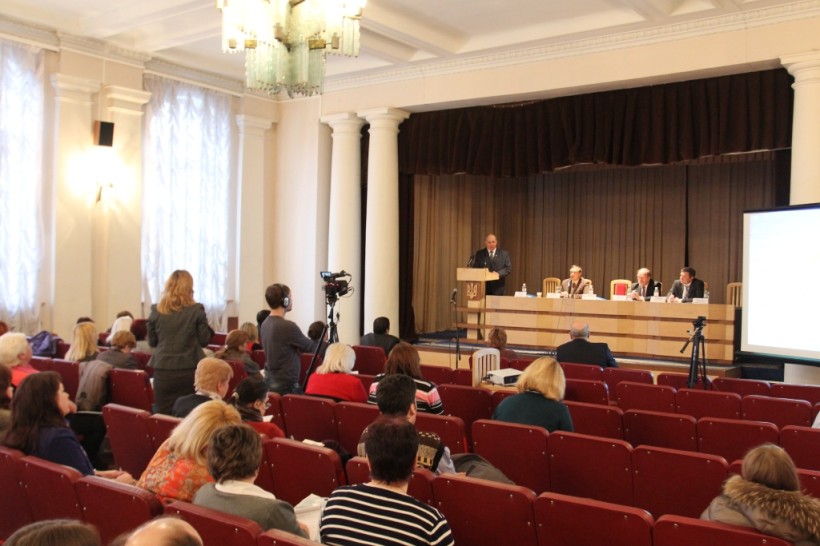 В МОН провели інструктаж майбутніх експертів електронних підручників для 8 класу