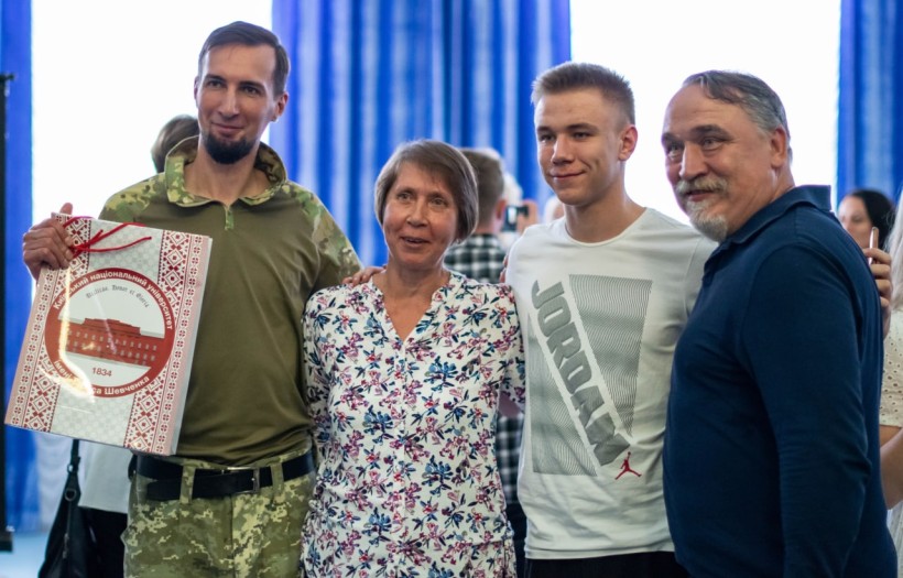 Відбулося нагородження переможців Всеукраїнського освітньо-методологічного відбору «РодовідУчитель – 2022»