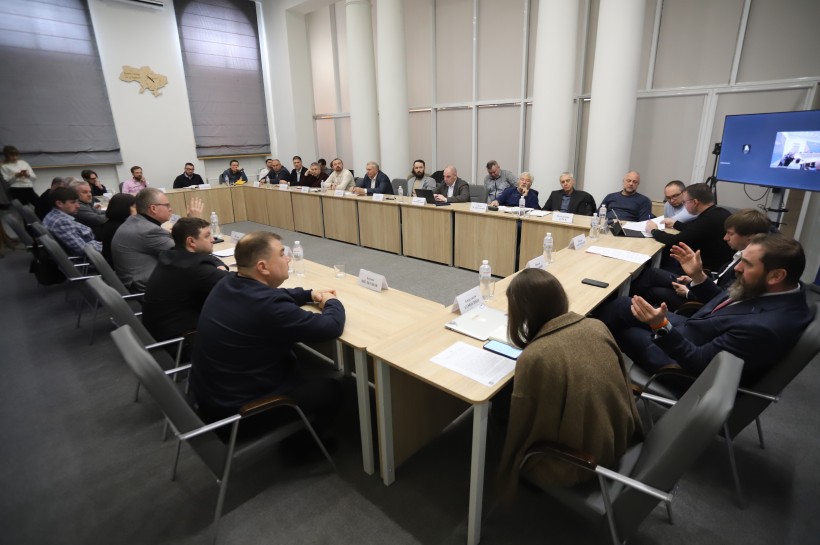 МОН напрацьовує рішення для оновлення системи шкільних перевезень з урахуванням особливих потреб громад
