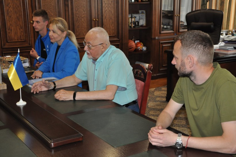 Студенти КНУБА презентували проєкти відбудови села Мощун