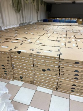 Digital devices for teachers: 50 thousand ukrainian educators received chromebooks