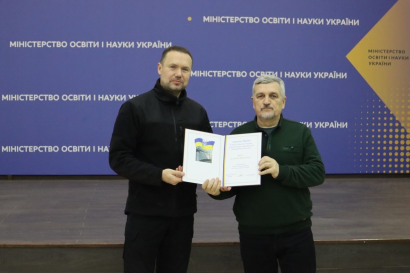 У МОН нагородили лауреатів Премії КМУ за розроблення і впровадження інноваційних технологій