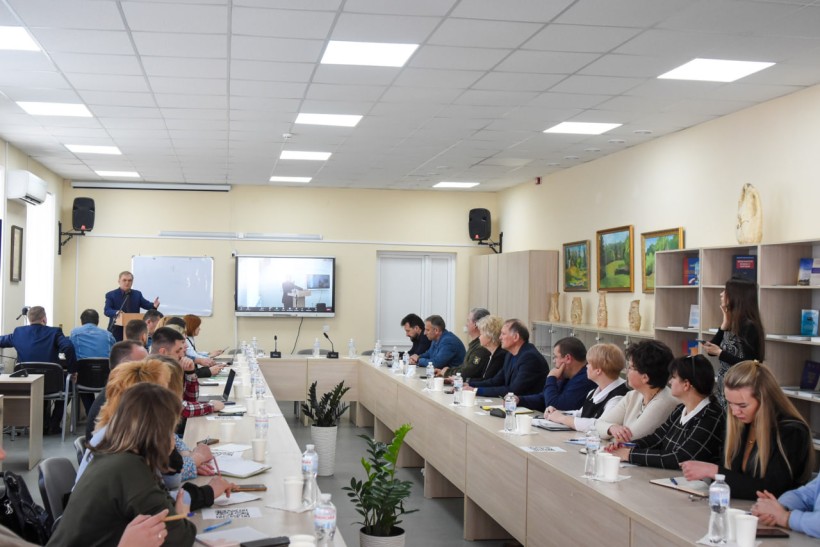 Як отримати субвенції на шкільні укриття та харчоблоки: МОН розпочинає інформаційні зустрічі з громадами