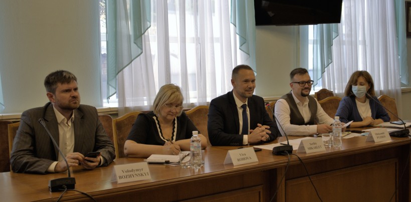 «Ми дуже цінуємо допомогу Дитячого фонду ООН на всіх рівнях освіти», – Міністр Сергій Шкарлет під час зустрічі з Головою Представництва ЮНІСЕФ в Україні Муратом Шахіним