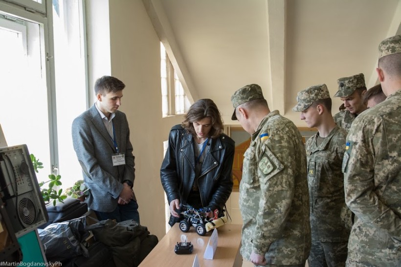 На творчому з’їзді молоді у ЖДТУ нагородили авторів кращих наукових робіт