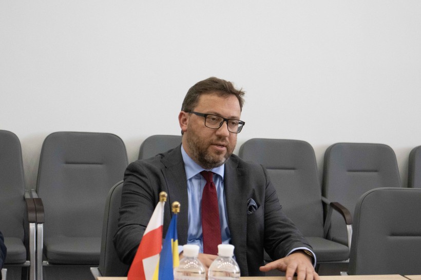 Польща є потужним партнером України, – Міністр освіти і науки Сергій Шкарлет провів зустріч із Послом Республіки Польща в Україні Бартошем Ціхоцькі