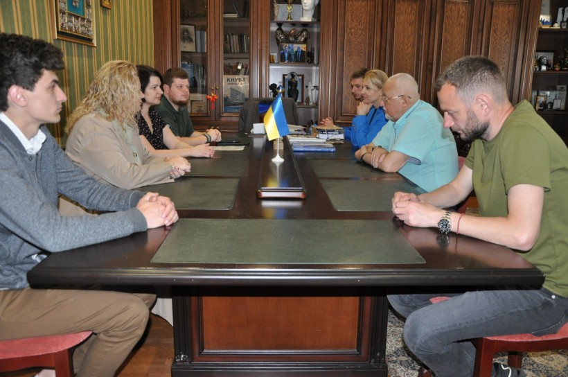 Студенти КНУБА презентували проєкти відбудови села Мощун