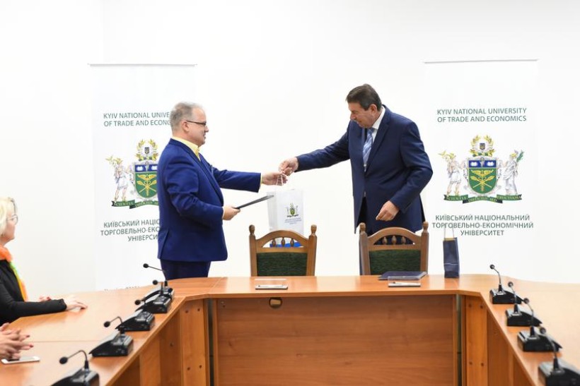 Нові можливості для розвитку: КНТЕУ підписав міжнародний меморандум про співпрацю з чеською компанією U & Sluno a.s