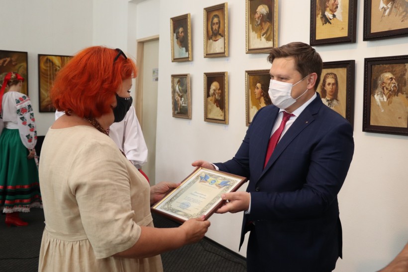 МОН розглядає три можливі сценарії початку навчального року – повідомив Сергій Шкарлет під час робочого візиту на Чернігівщину