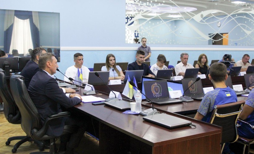 Держсекретар МОН оглянув укриття закладів освіти Полтавської області