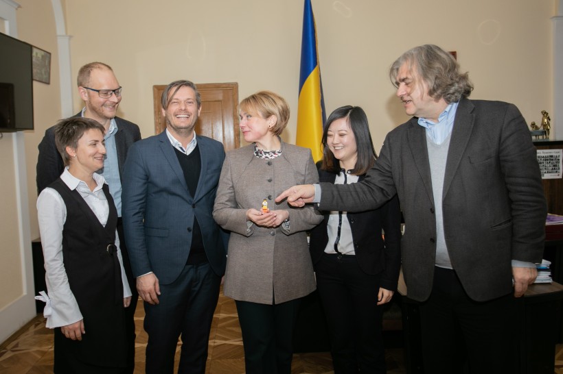 МОН та Lego Foundation промоніторять результати використання конструкторів Lego у 1-х класах і підпишуть новий меморандум про співпрацю