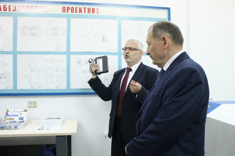 Вчитися 3D-моделюванню та створювати стартапи: в ТНТУ відкрили інноваційну лабораторію FabLab для студентів та молодих науковців