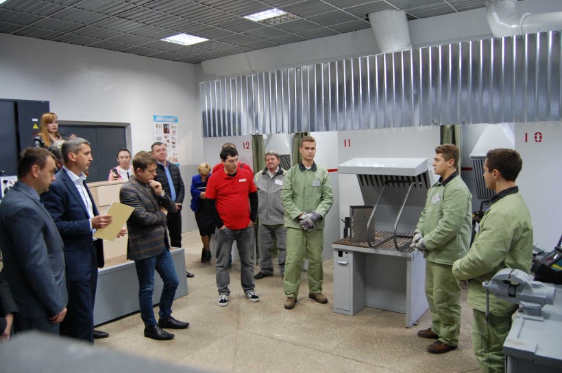 На Черкащині відкрили навчально-практичний центр для електрогазозварників, в обладнання якого інвестували майже 3 млн гривень