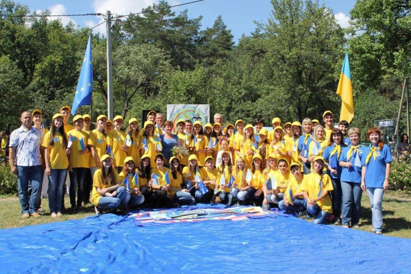 Обдаровані діти Чернігівщини активно відпочивають та практикують англійську мову в обласній літній школі