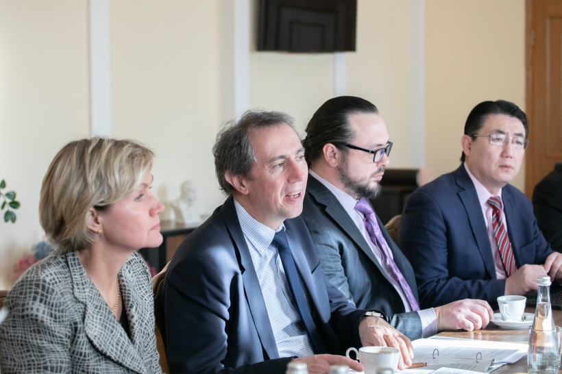 Формування мережі старших профільних шкіл – один із головних викликів реформи НУШ, і ми вже шукаємо партнерів під це завдання, – Лілія Гриневич на зустрічі зі Світовим Банком