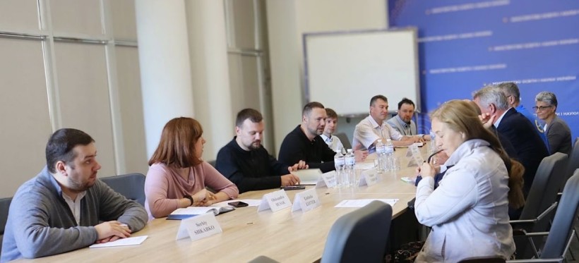 Міністр освіти і партнери з ЮНІСЕФ обговорили процес підготовки до нового навчального року