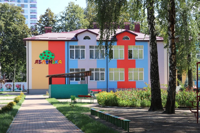 У дитсадку «Яблунька» на Київщині створено безбар’єрний простір