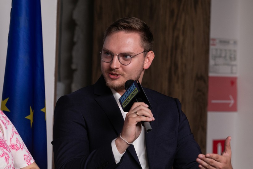 Вступники з ТОТ і територій активних бойових дій: як держава забезпечує доступ до української вищої освіти