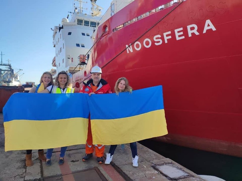 «Ноосфера» вже в Кейптауні: перший антарктичний сезон завершено