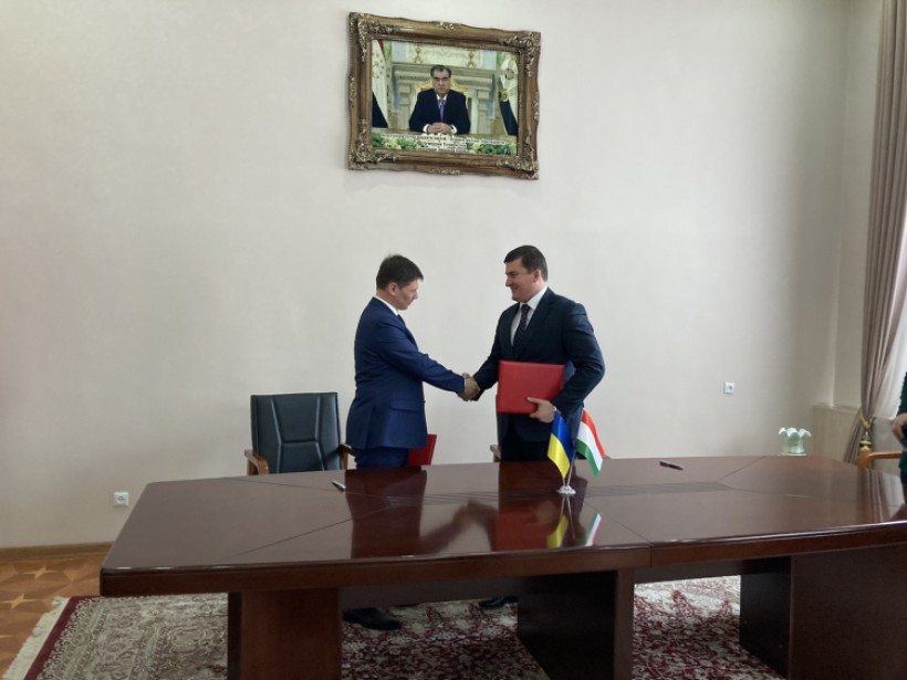 ДУЕТ підписав меморандум про співпрацю з провідними закладами вищої освіти Республіки Таджикистан