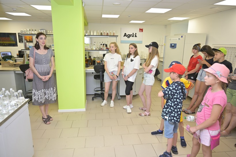 Розпочав роботу Всеукраїнський зліт юних дослідників-природознавців