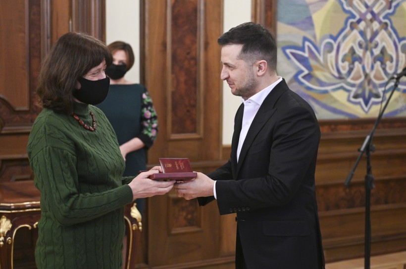 25-річчя антарктичної станції «Академік Вернадський»: уперше в історії Президент поспілкувався з українськими полярниками в режимі реального часу та вручив державні нагороди