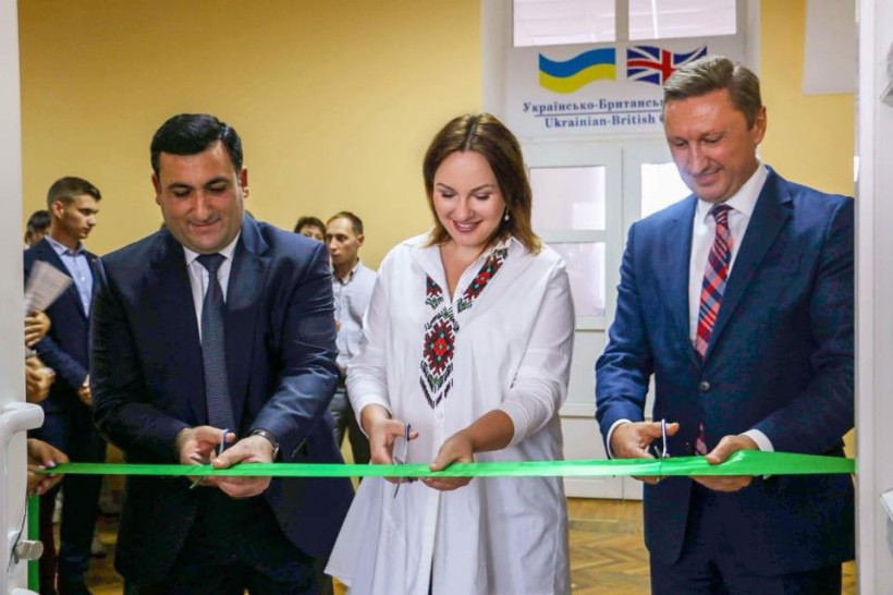 Іноземна культура, розвиток наукового співробітництва та підготовка фахівців: на базі ПолтНТУ створили Українсько-Азербайджанський культурний центр