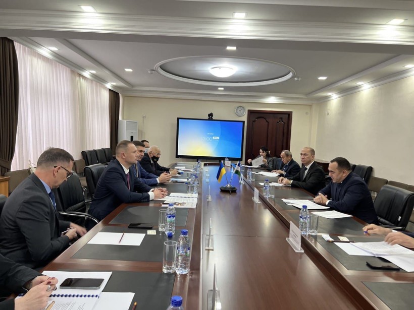 Міжнародна співпраця: делегація МОН на чолі з Сергієм Шкарлетом завершили робочий візит у Республіці Узбекистан