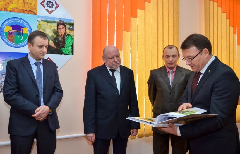 В УДПУ із візитом побував Надзвичайний і Повноважний Посол Туркменістану в Україні