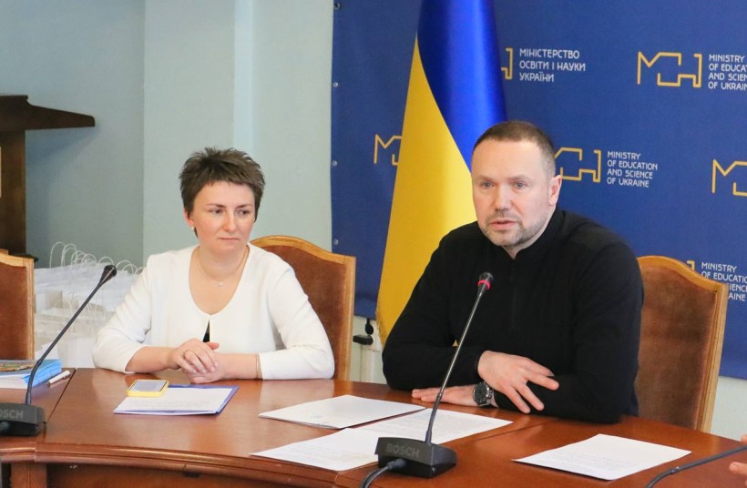 Цифрові пристрої для освітян: для 55 дитсадків Києва, Бучі та Броварів передано ноутбуки