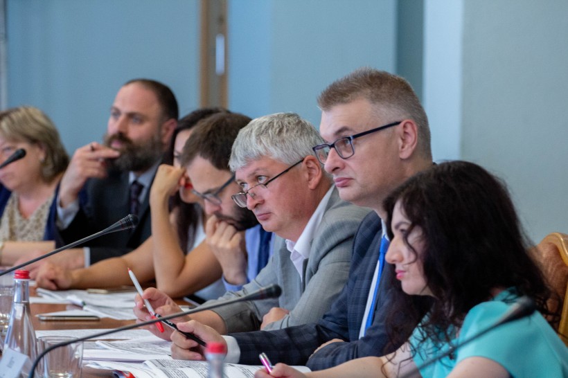 МОН та угорська громада продовжать консультації щодо імплементації мовної статті Закону «Про освіту»