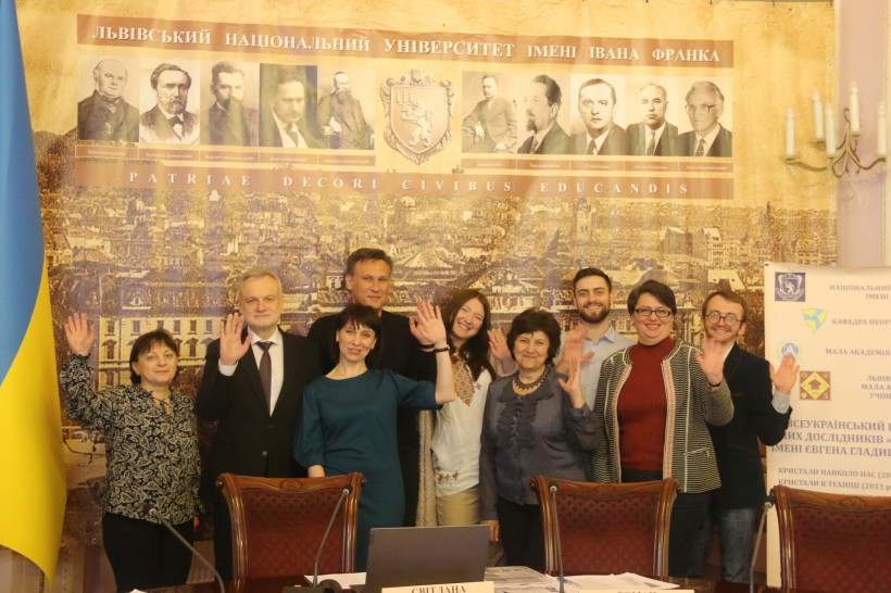 У Львівському університеті визначили переможців конкурсу юних дослідників «Кристали»