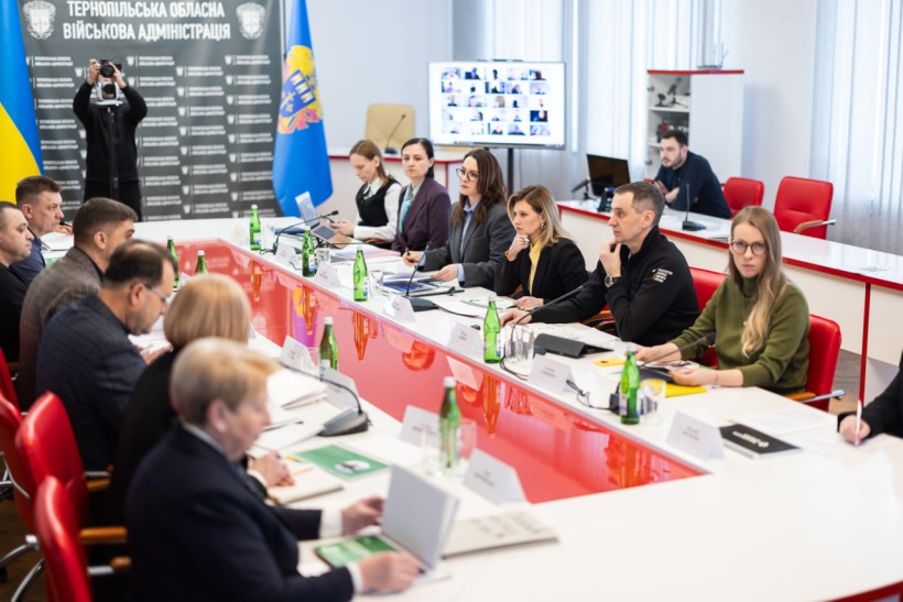 Євгенія Смірнова та Олена Зеленська відвідали заклади освіти й ІРЦ на Тернопольщині, взяли участь в обговоренні створення Ради безбар’єрності