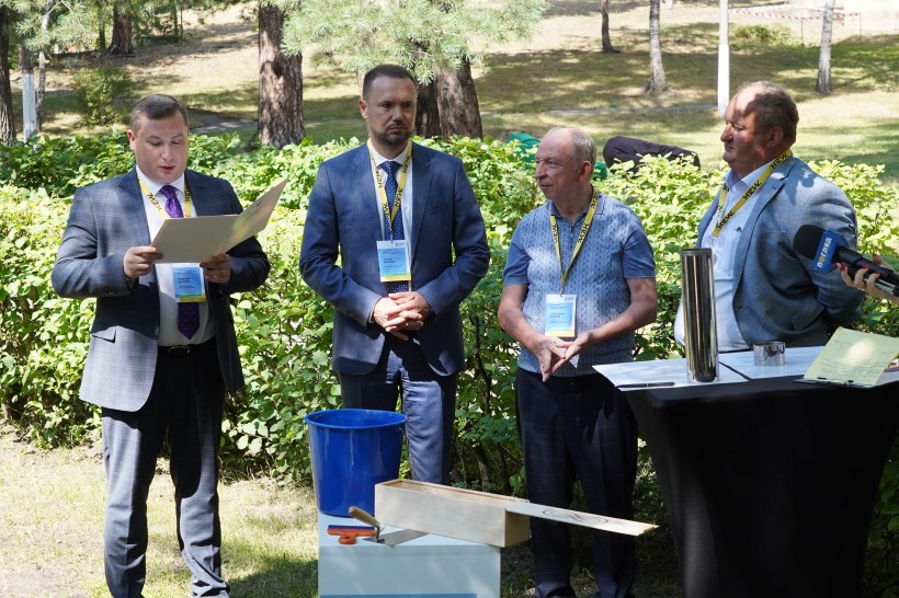Мала академія наук під егідою ЮНЕСКО створює в Україні Міжнародний дитячий науковий центр – презентація проєкту