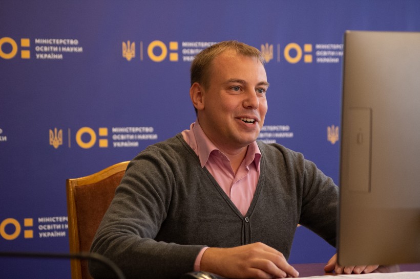 Громадська активність у формі учнівського самоврядування є інвестицією в майбутнє, – Сергій Шкарлет під час Всеукраїнських зборів «Лідер-челендж»
