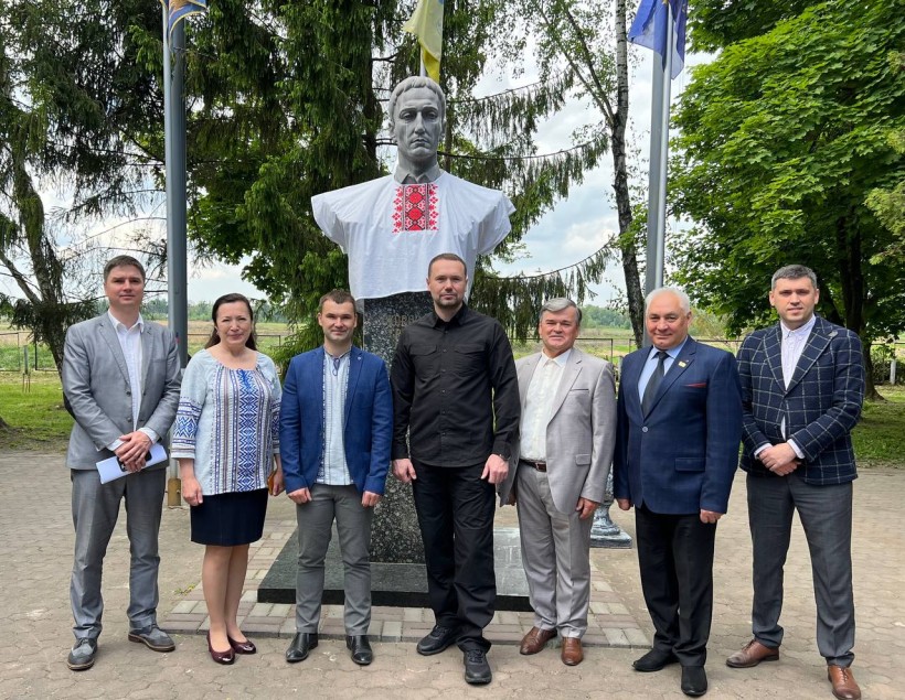 Міністр відзначив роботу колективу Університету Григорія Сковороди в Переяславі
