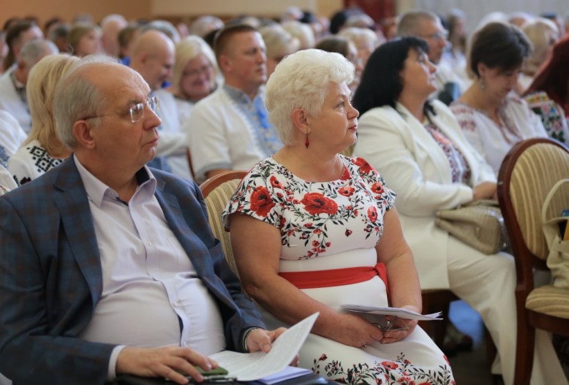 Ніхто не має права забрати в української молоді освіту, – Сергій Шкарлет
